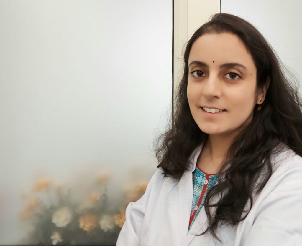 holistic-dental-care-jammu.jpg Dr. Aakanksha Peer leading dental care in Jammu