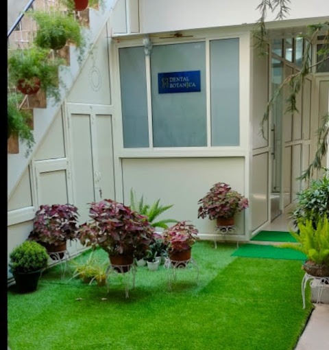 Dental clinic.jpg dental clinic